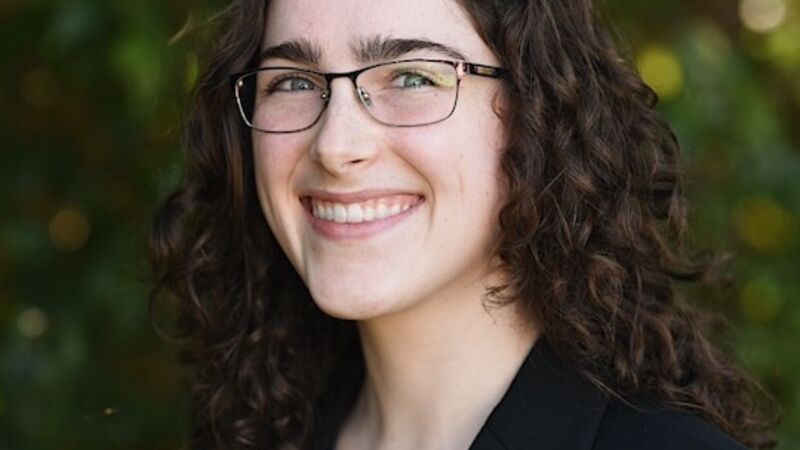 A portrait of Erinn Campbell